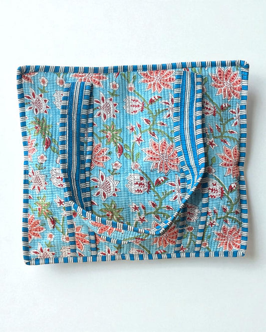 'Maxxine Blue' Zippered Tote