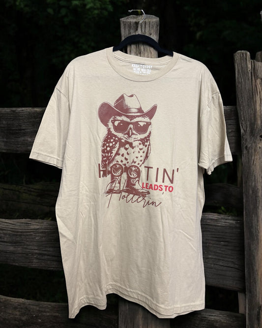 'Hootin & Hollering' Tee