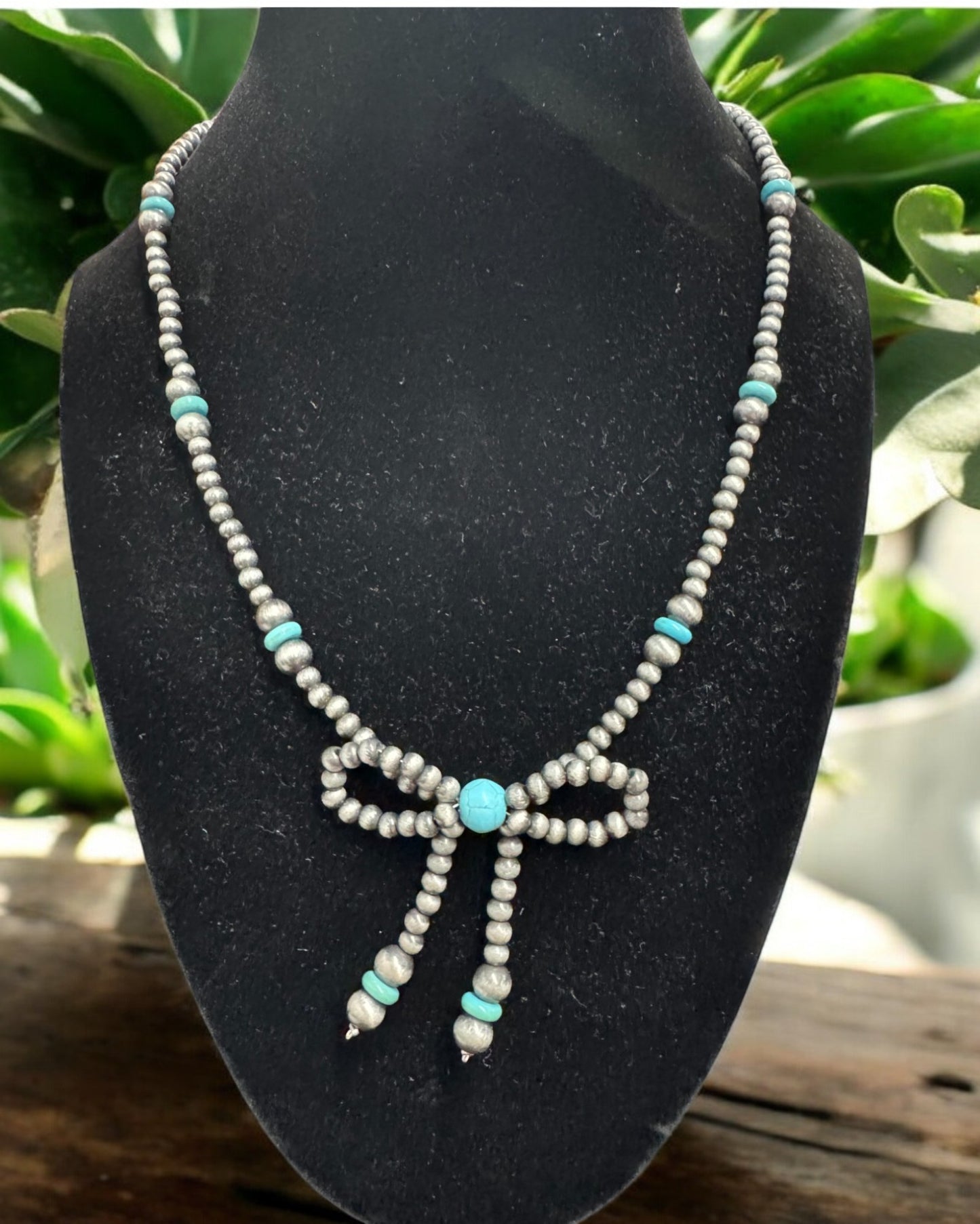 'Bow-tiful Dreams' Necklace