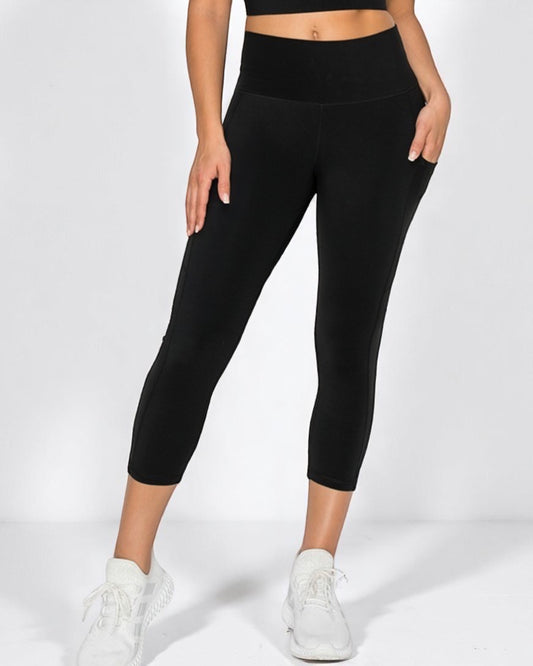The ‘Moment' Capri Leggings