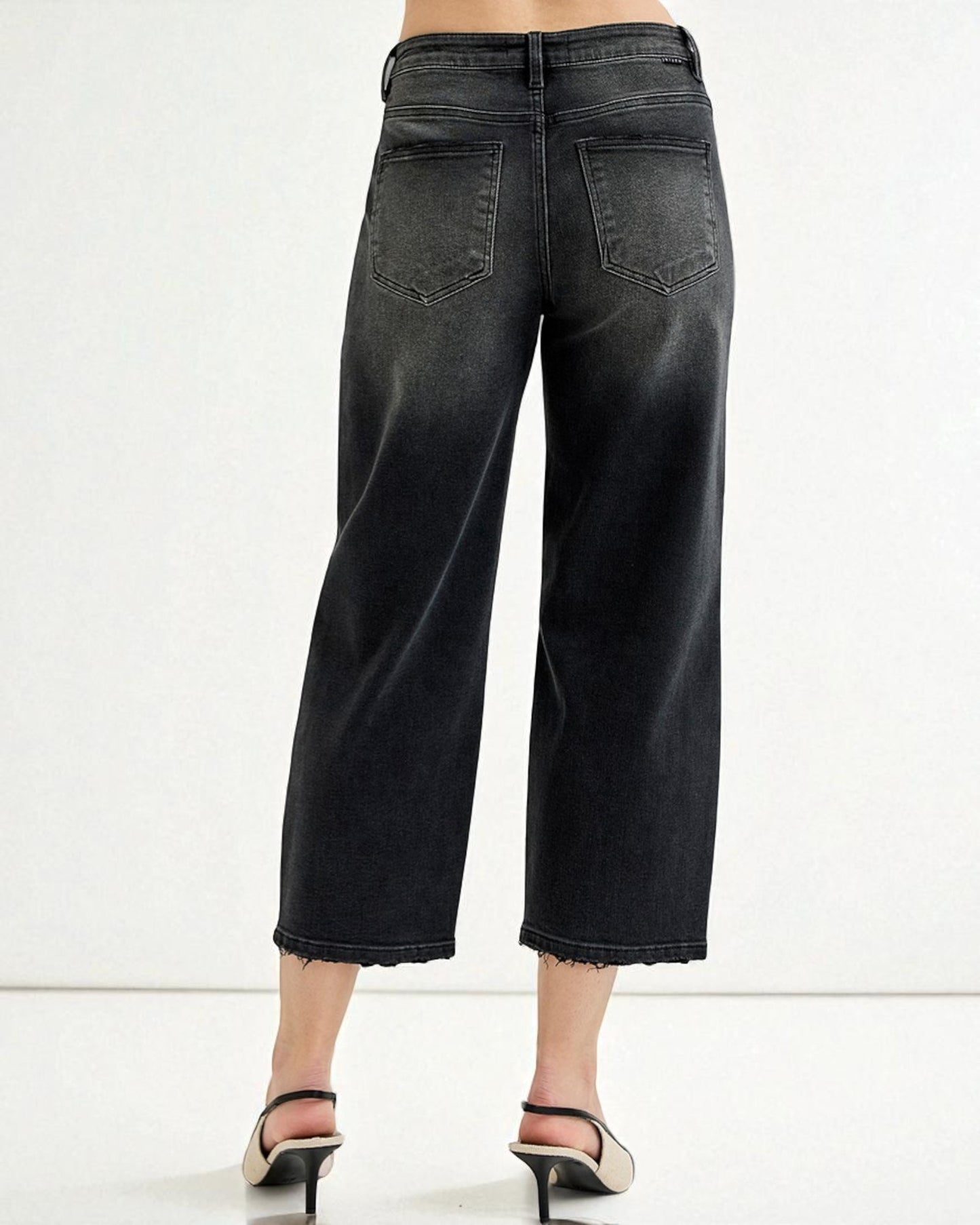 'Raven' Barrel Jeans