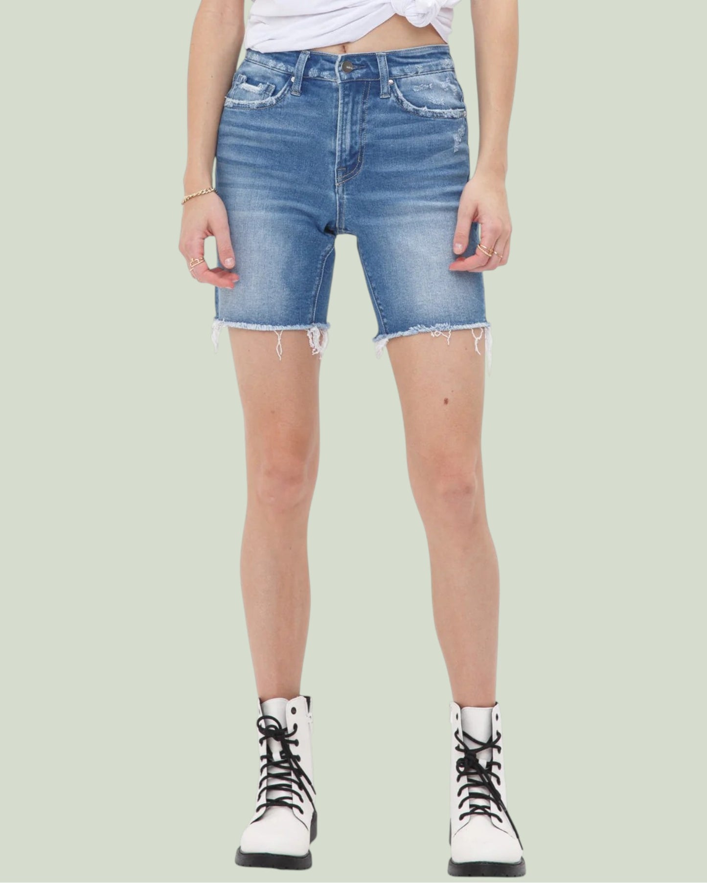 'Ruinart' Shorts