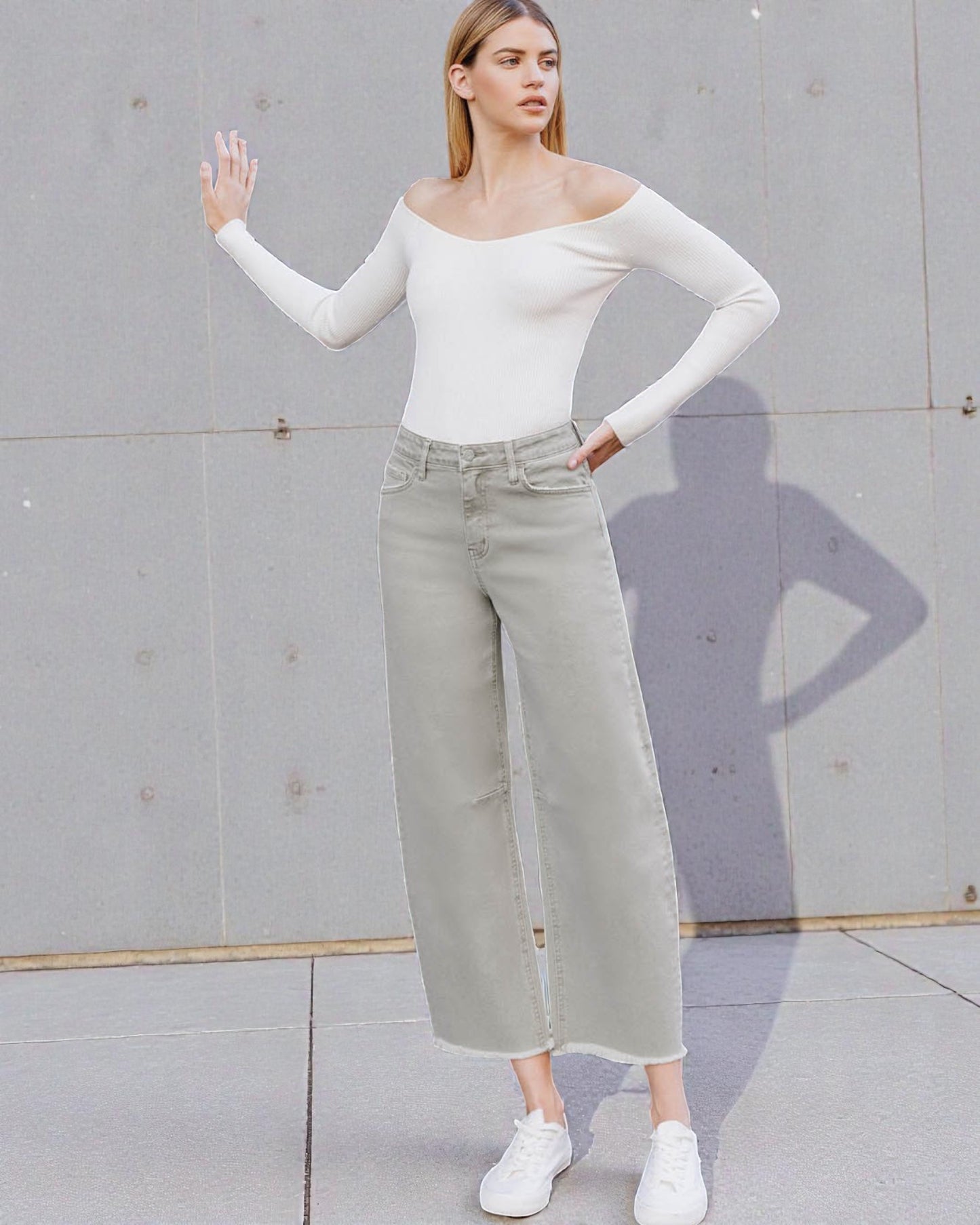 'Cinder' Barrel Jeans