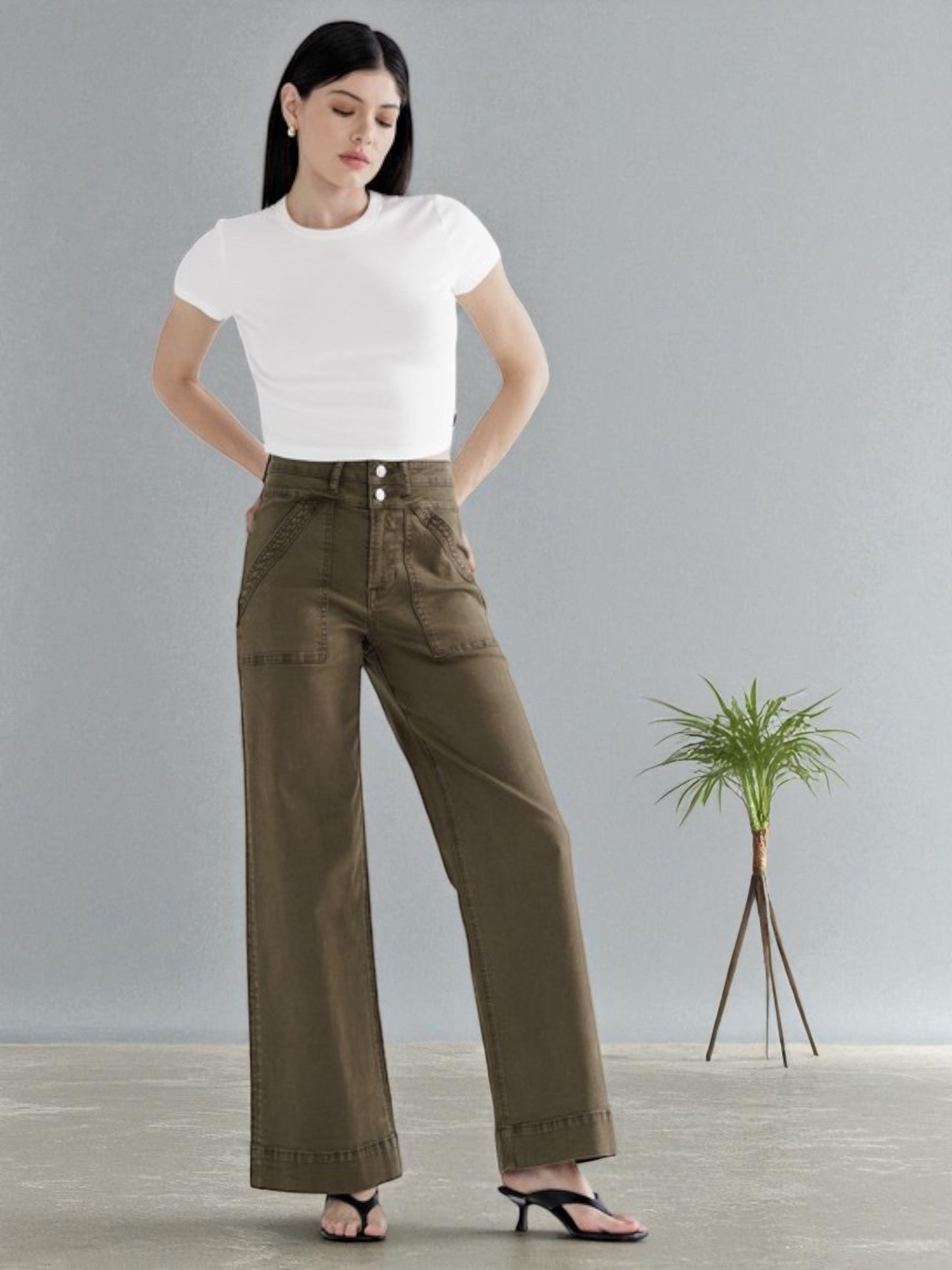 'City Stroll' Wide Leg Jeans