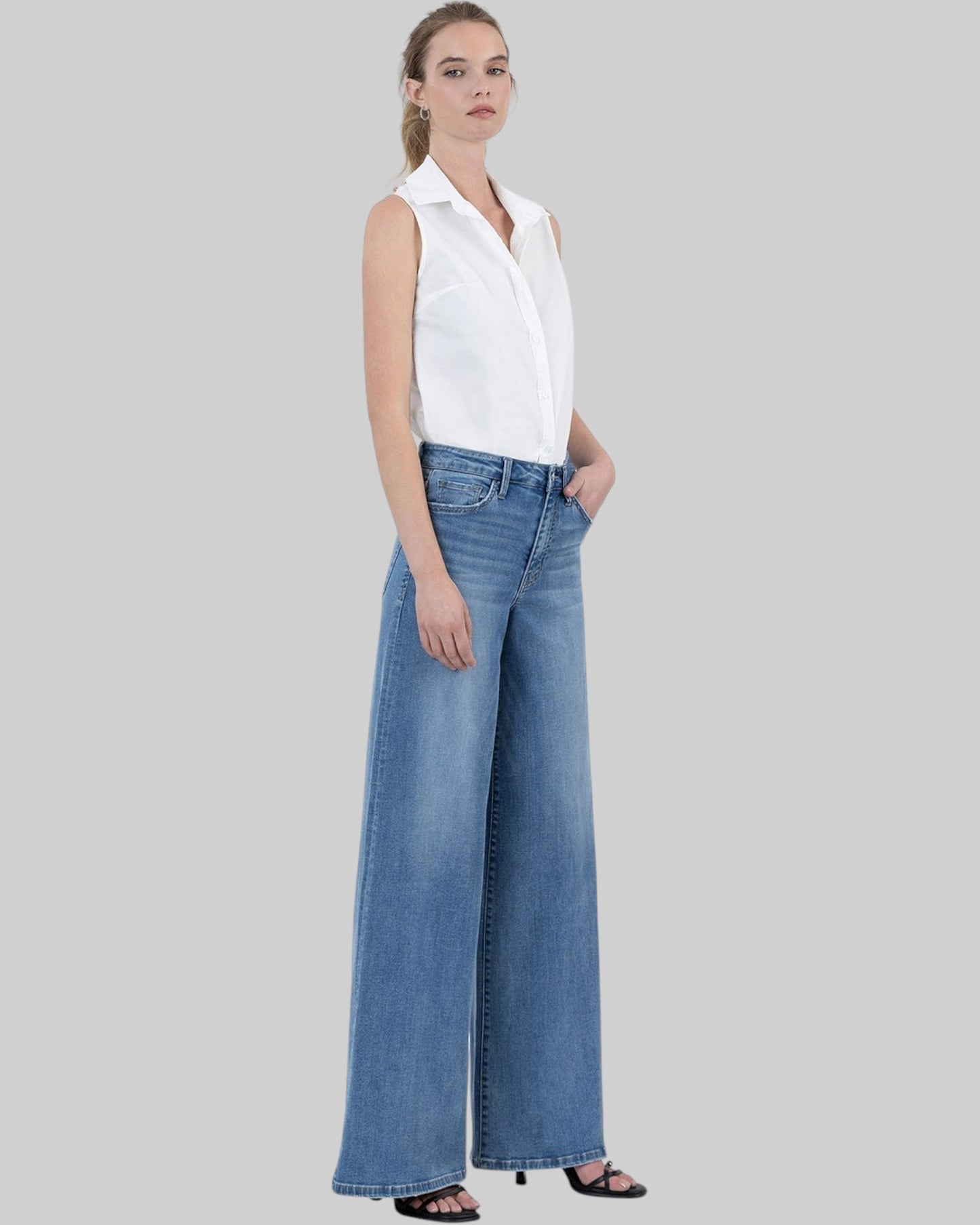 'Trivia Time' Jeans