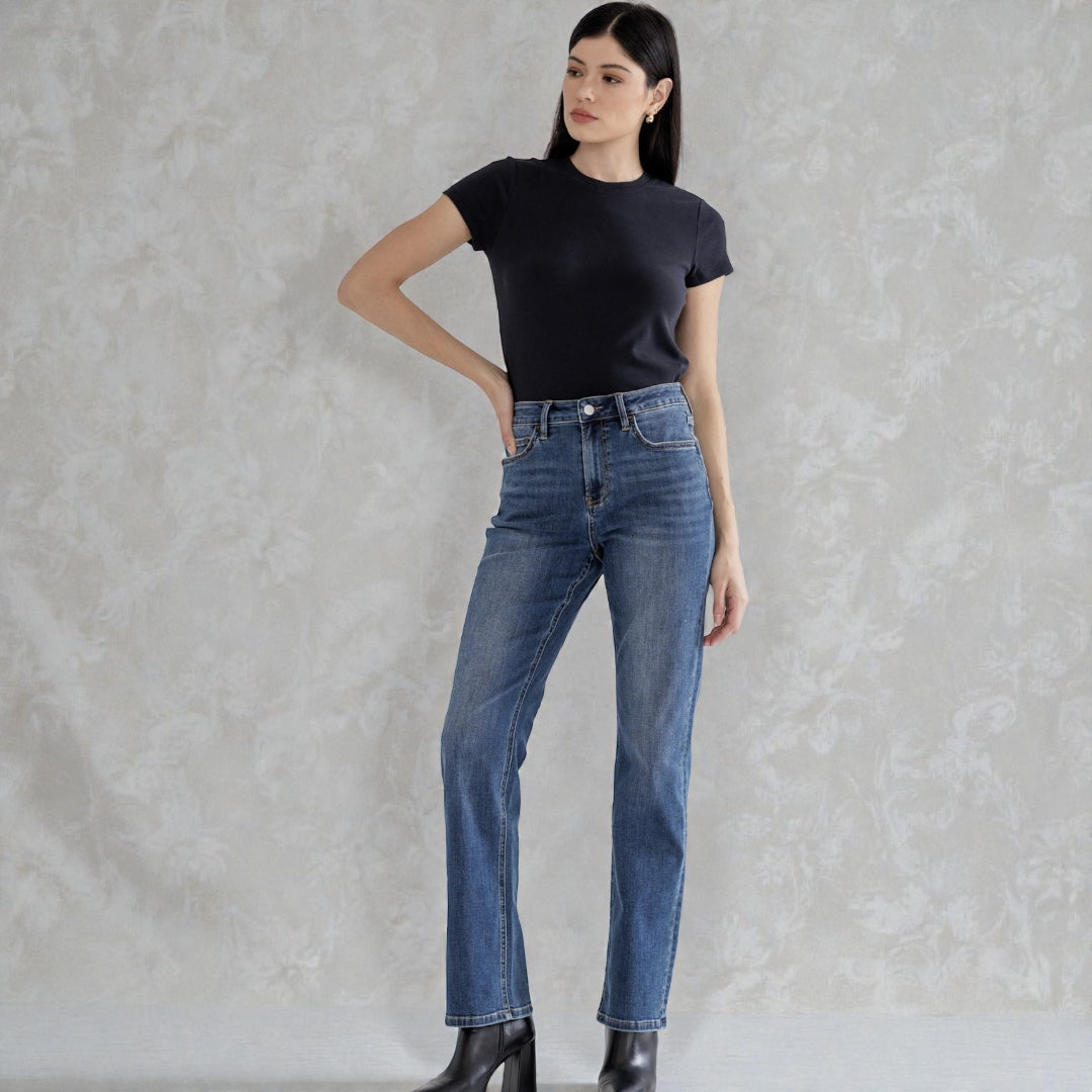 'Hillside Avenue' Straight Leg Jeans