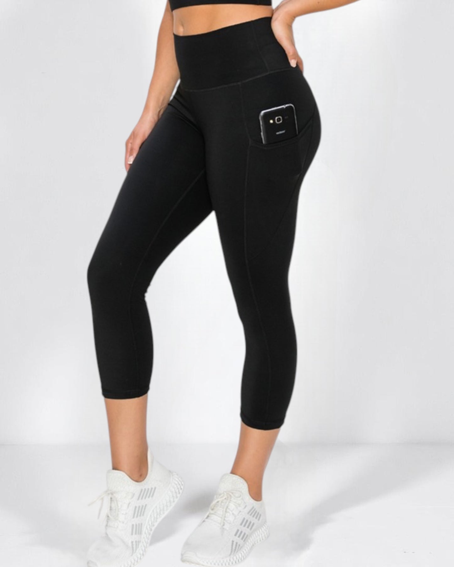 The ‘Moment' Capri Leggings